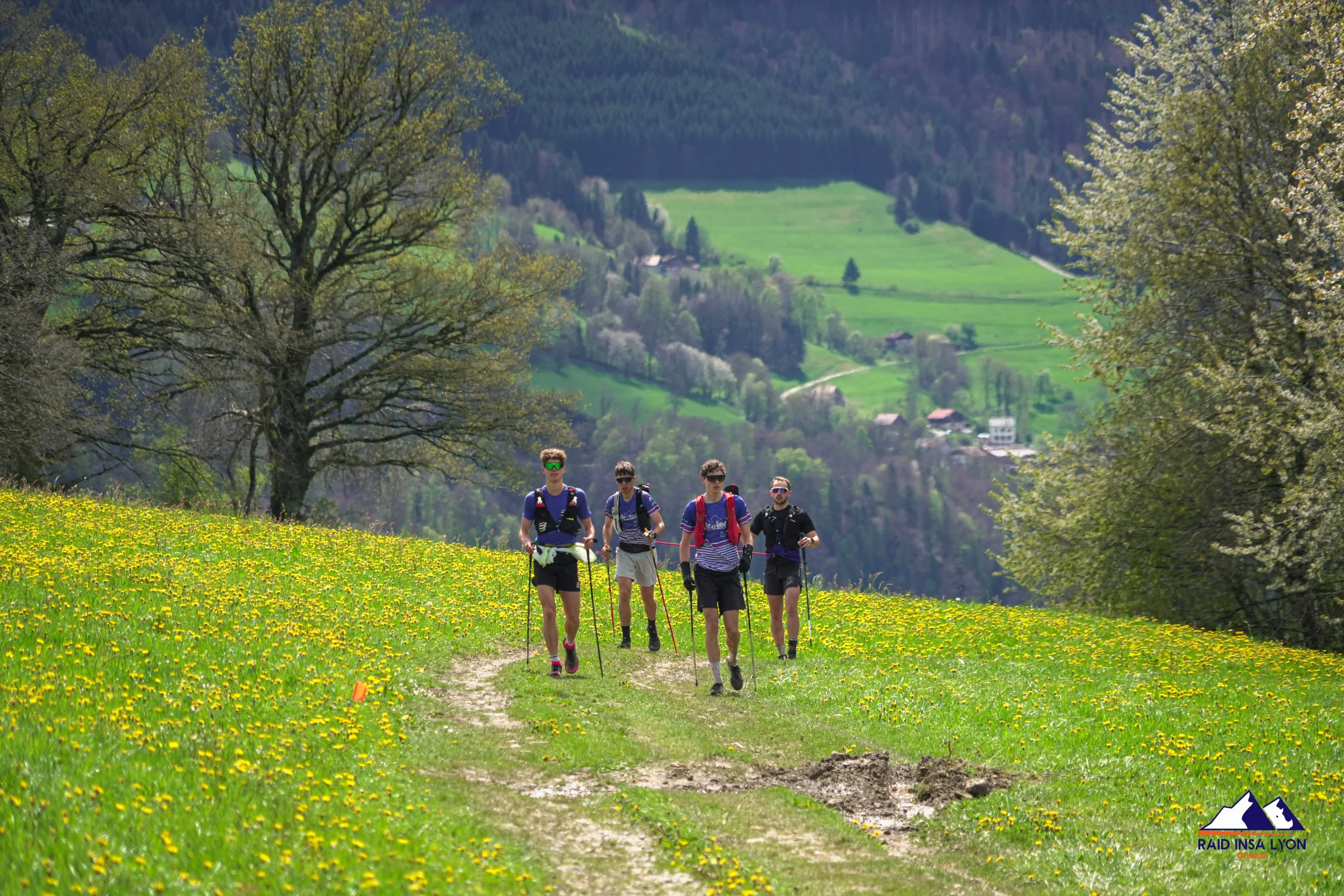 j2 trail 178
